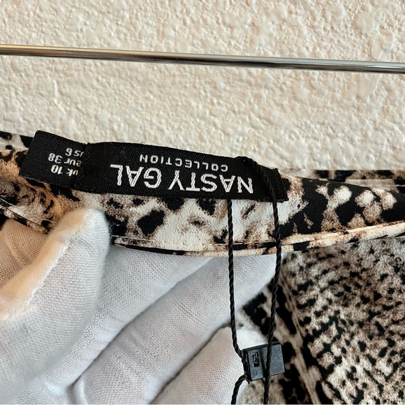 Nasty Gal Snakeskin Maxi Skirt - Picture 7 of 8